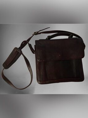 Vintage Leather Messenger Bag in Burgandy